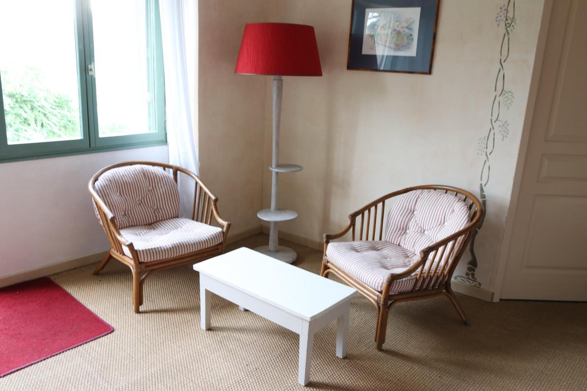 Chambres D'Hotes Du Noisillet Cinais Екстер'єр фото